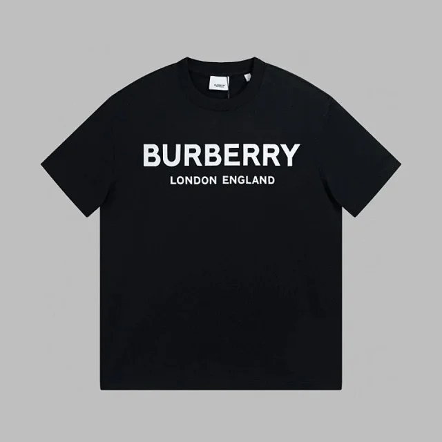 Burberry t-shirt
