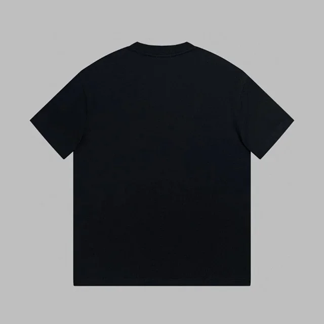 Burberry t-shirt