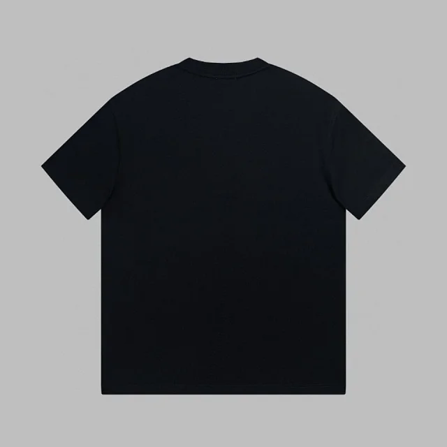 Burberry t-shirt