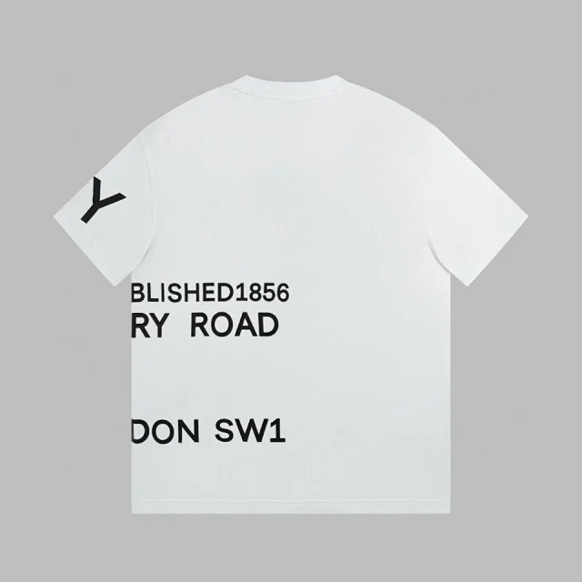 Burberry t-shirt