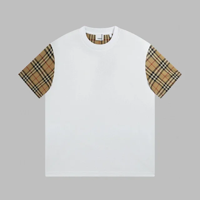 Burberry t-shirt