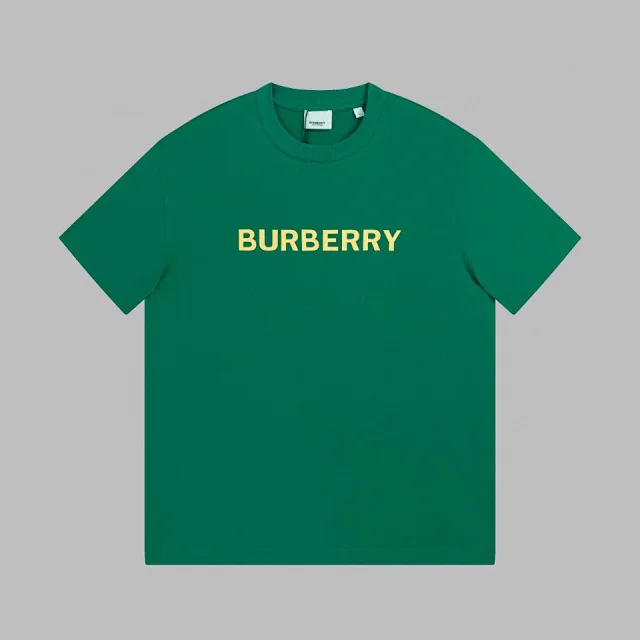 Burberry t-shirt