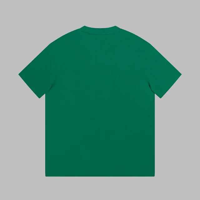 Burberry t-shirt